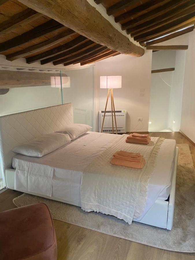 Appartement La Torre Di Borgunto - Piazza Grande à Arezzo Extérieur photo