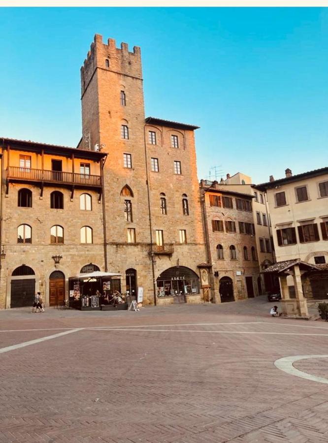 Appartement La Torre Di Borgunto - Piazza Grande à Arezzo Extérieur photo