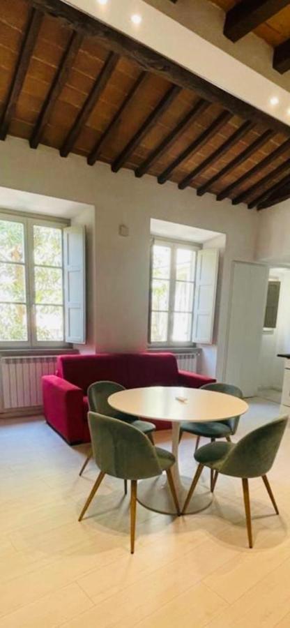Appartement La Torre Di Borgunto - Piazza Grande à Arezzo Extérieur photo
