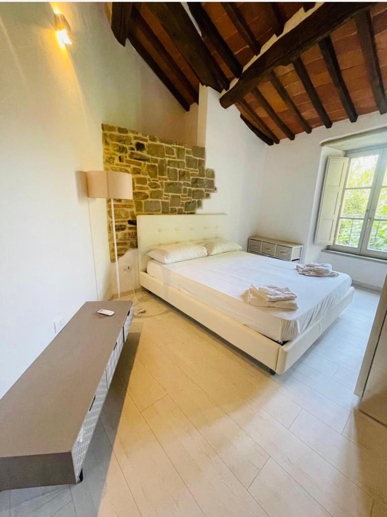Appartement La Torre Di Borgunto - Piazza Grande à Arezzo Extérieur photo